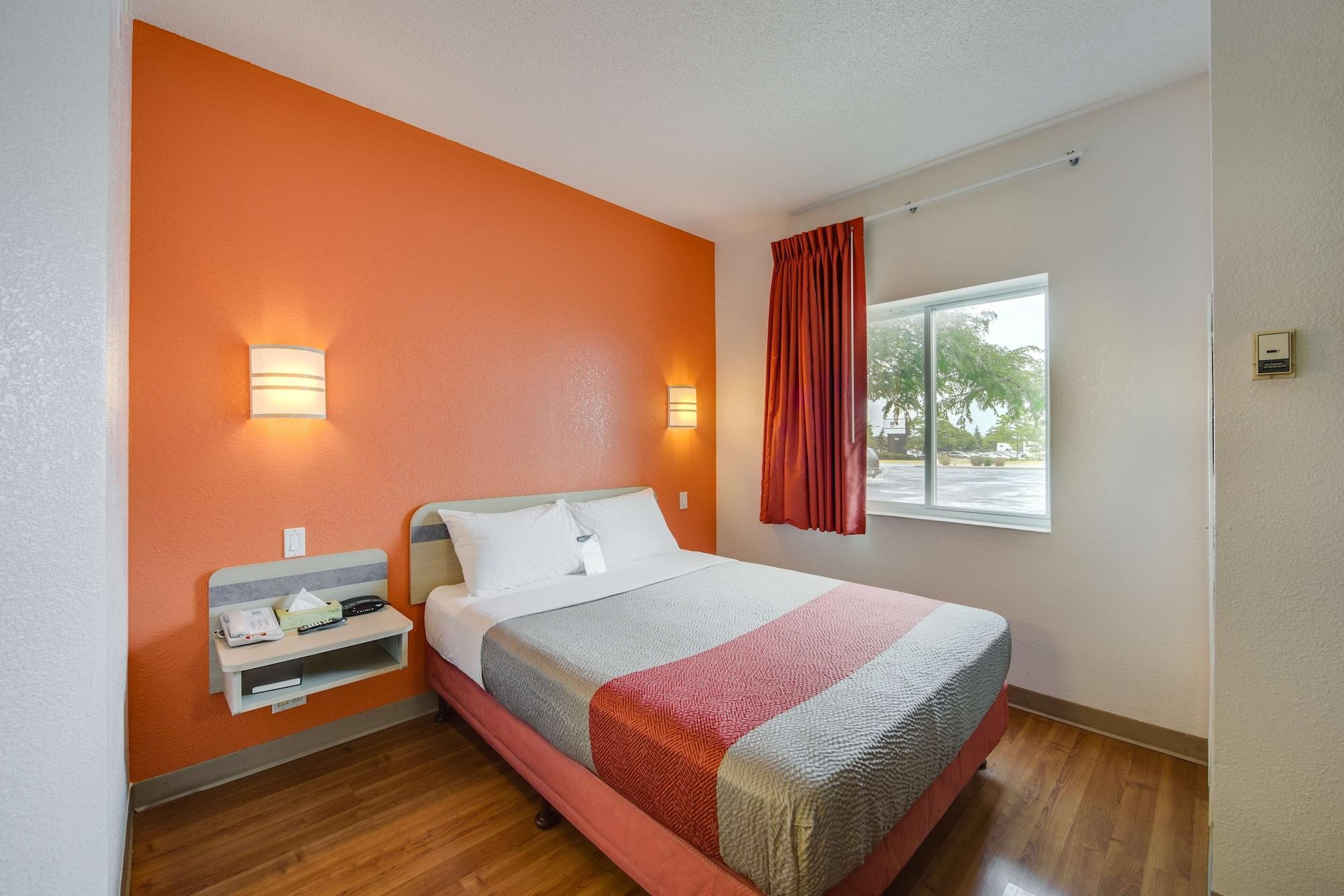 Motel 6-Brampton, On - Toronto Экстерьер фото