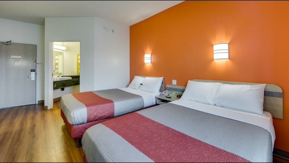 Motel 6-Brampton, On - Toronto Экстерьер фото
